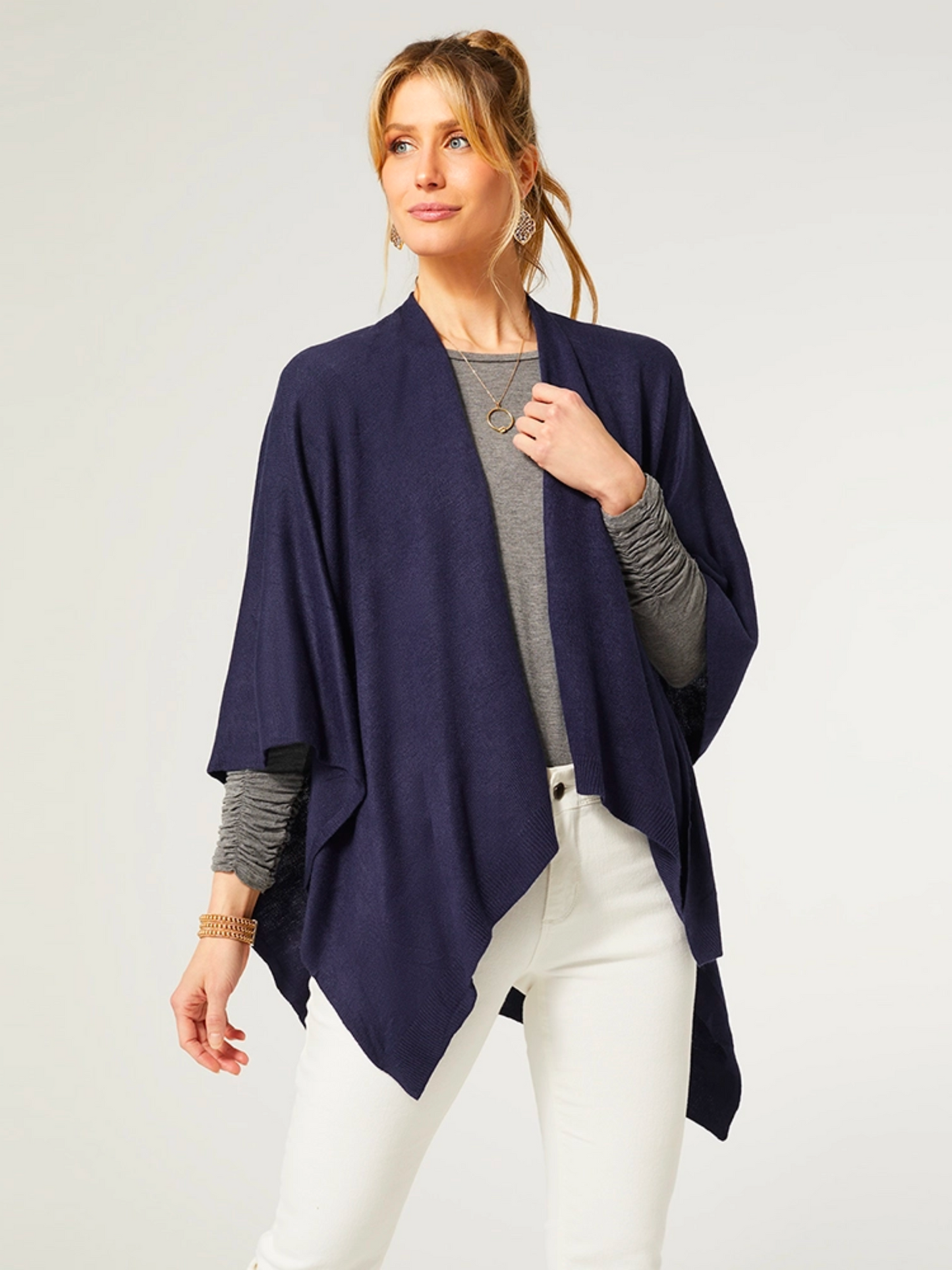 Lightweight Wrap in Navy