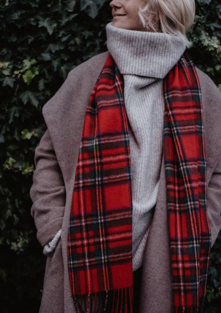 Lambswool Scarf in Stewart Royal Tartan