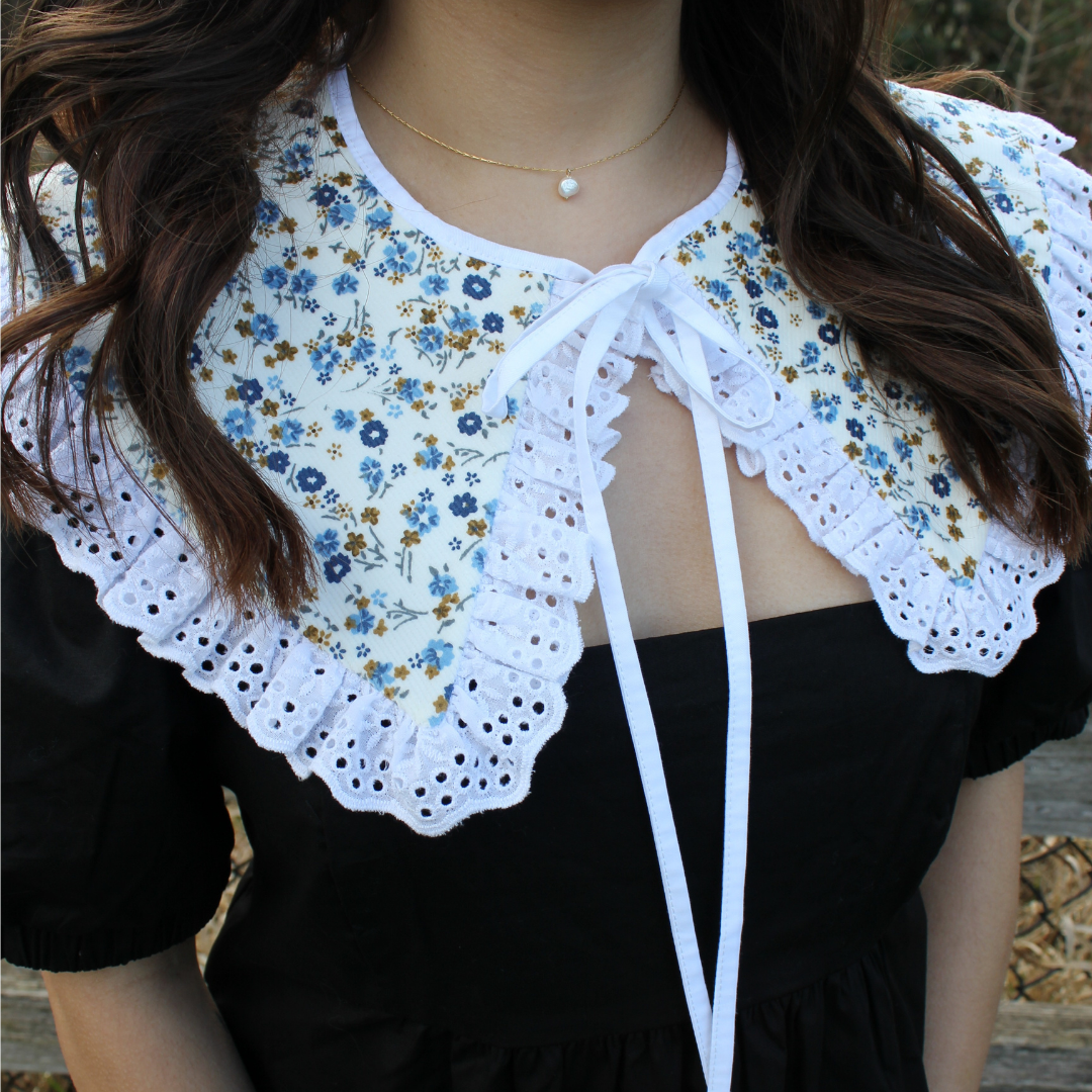Floral Lace Collar