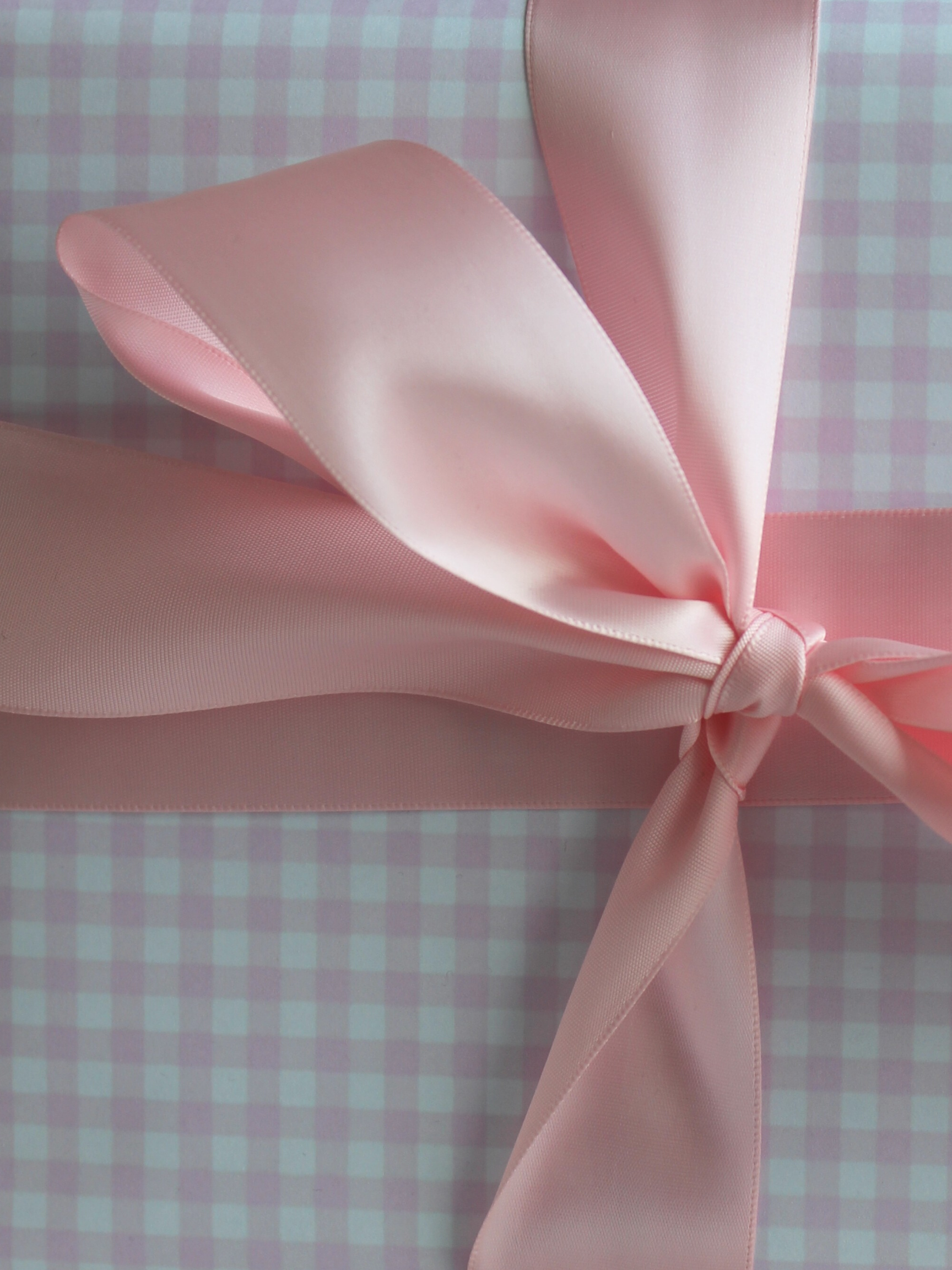 Pink and grey wrapping paper deals