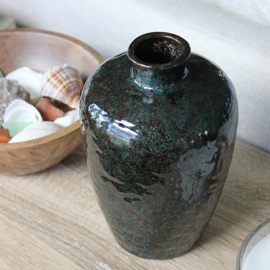 Decorative Vase in Seaweed