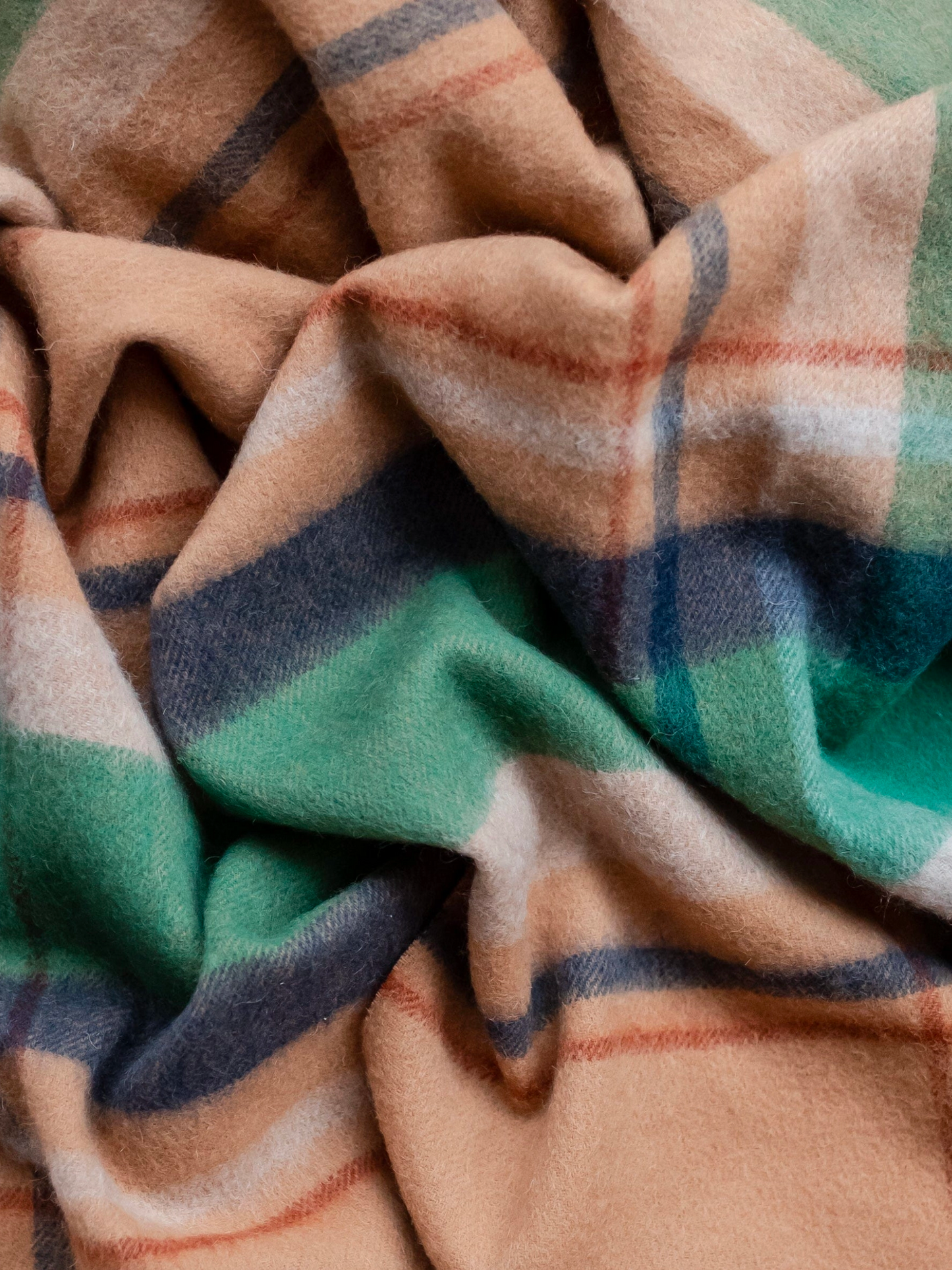 Lambswool Oversized Scarf in Camel Bold Check