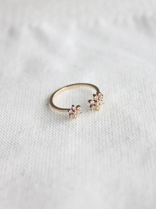 Open Rhinestone Floral Ring