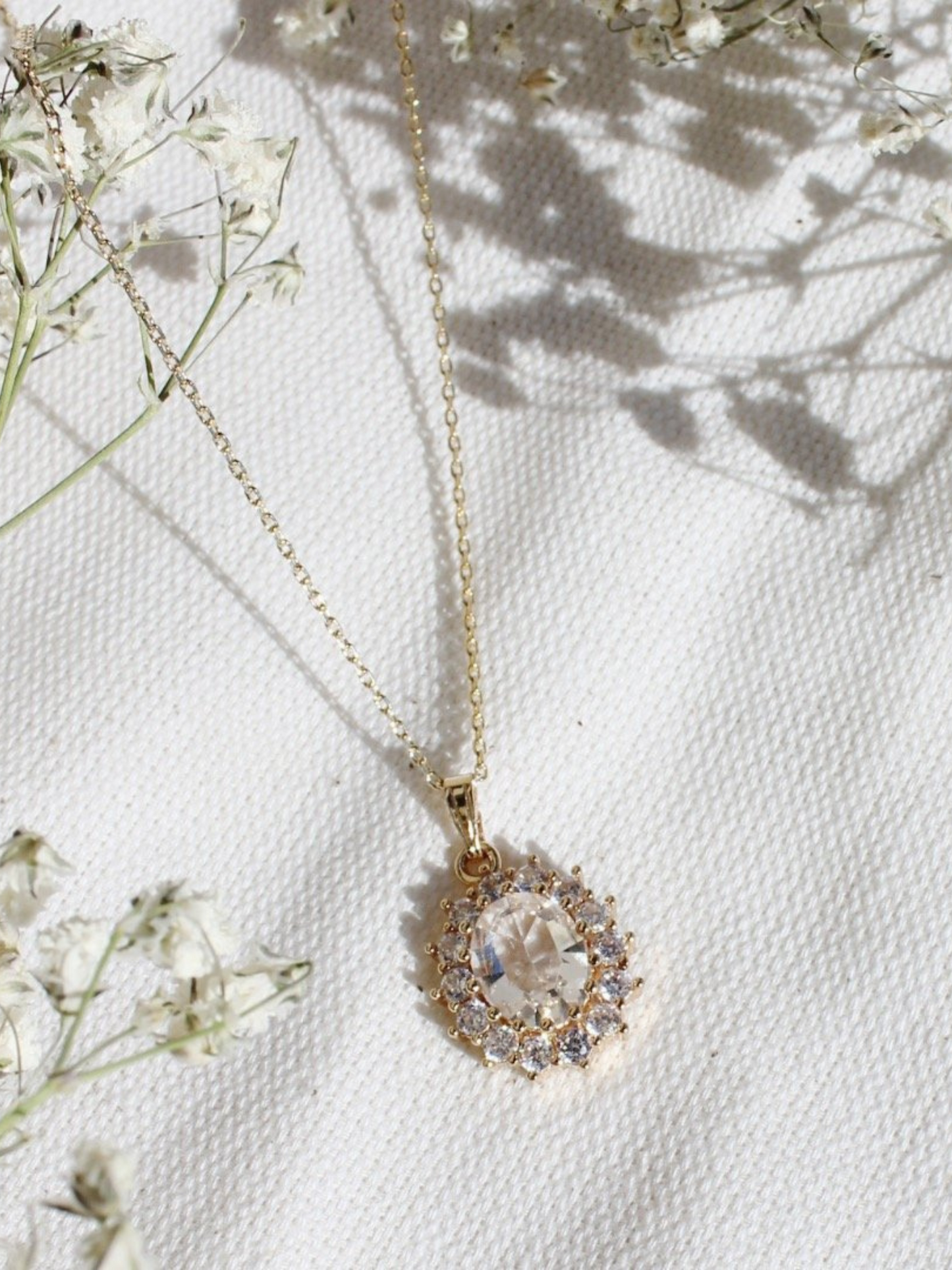The Duchess Necklace - Clear